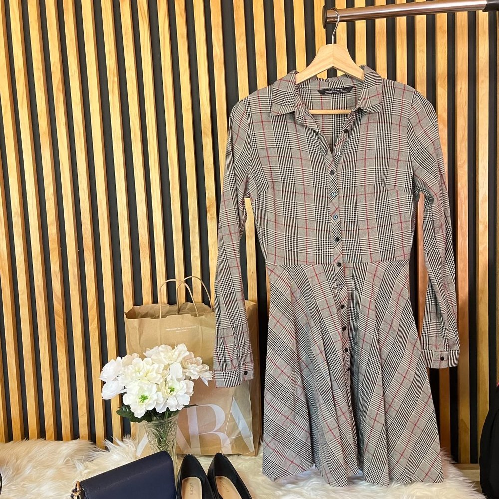 **Like new**Zara dress size XS